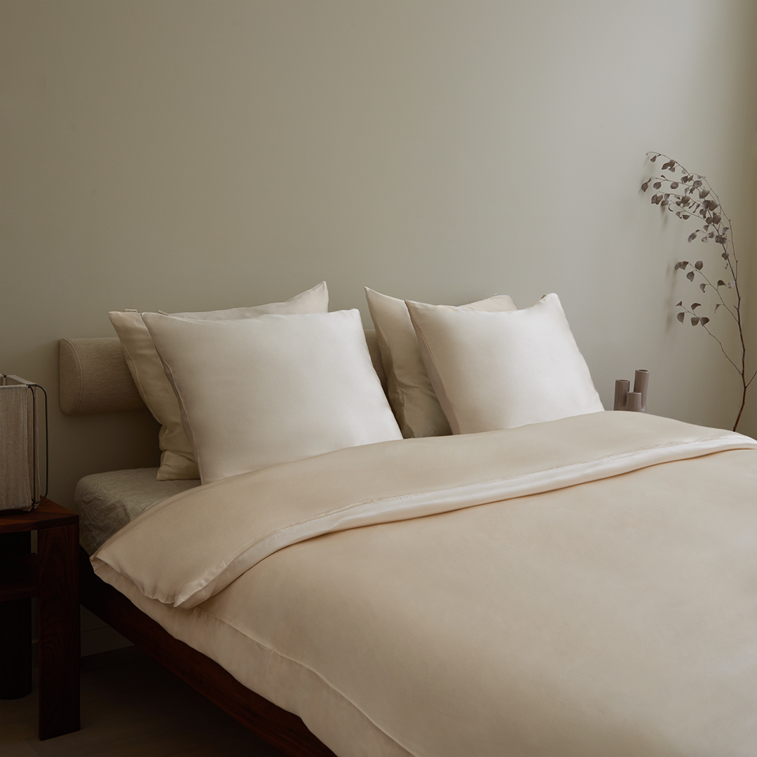 Premium Silk Duvet Cover Set
