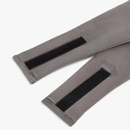 High quality Velcro attachment of the Dore and Rose Deep Sleep Eye Mask in the color Gray